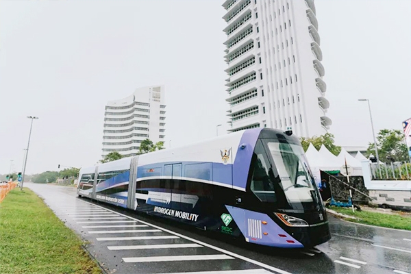 中車自主研發(fā)！全球首列氫能源智軌電車在馬來西亞正式試跑