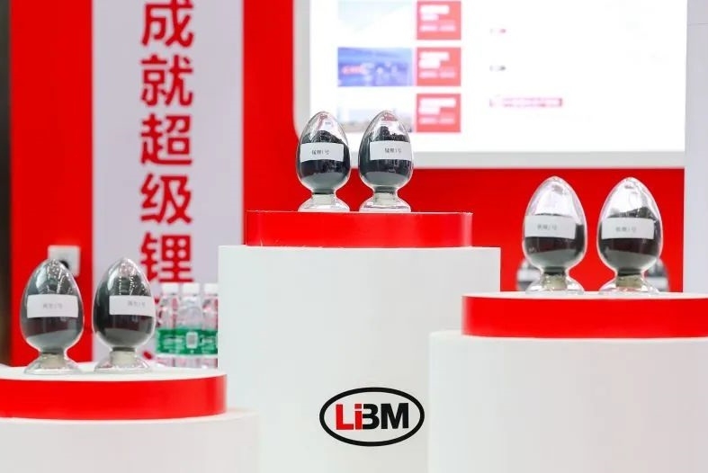 龍?bào)纯萍歼f表港交所 磷酸錳鐵鋰已送樣多家電池廠(chǎng)
