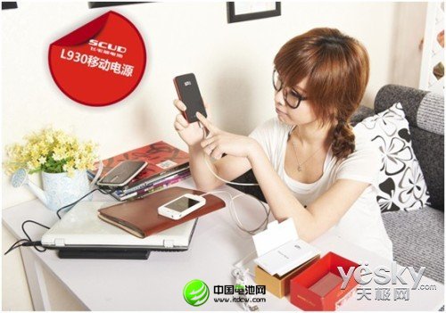 移動(dòng)電源選購衡量因素：生產(chǎn)廠家、產(chǎn)品品牌、儲(chǔ)能介質(zhì)、安全性能、使用便攜性、產(chǎn)品容量、用料做工、外觀設(shè)計(jì)等。這些方面需要綜合考慮，才能購買到好的產(chǎn)品。