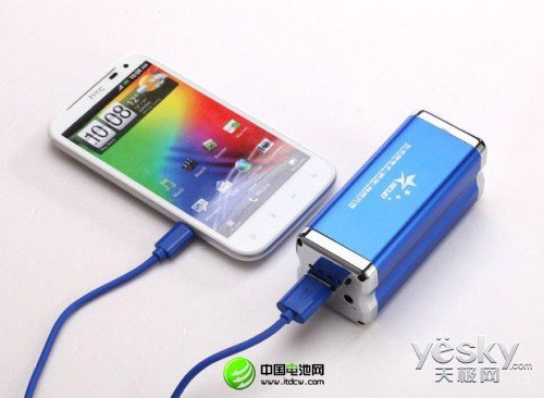 真假魚龍混雜 正確選購移動(dòng)電源有門道