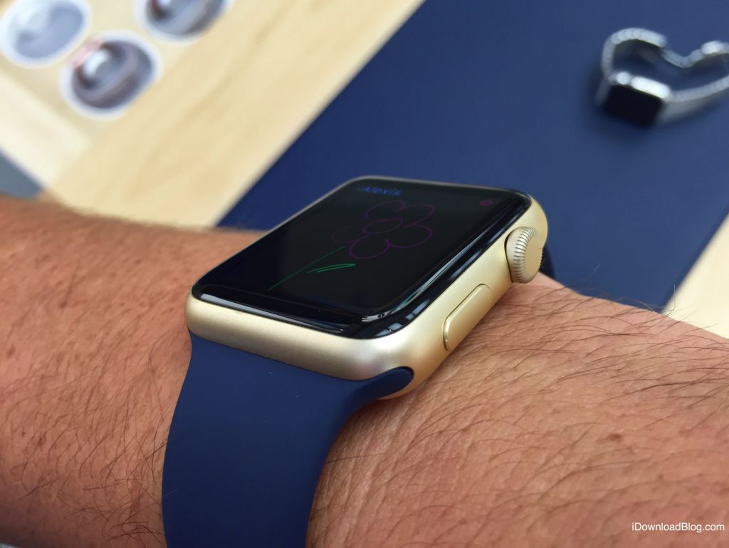 金色和玫瑰金色運(yùn)動(dòng)版新蘋果Apple Watch圖賞