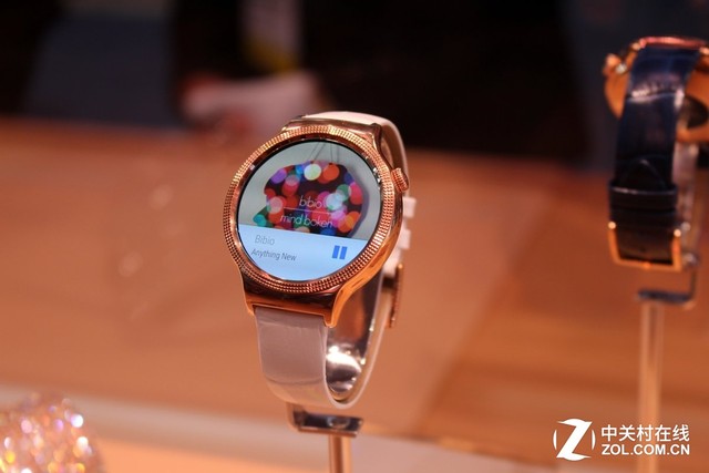 盡顯奢華 華為發布女士款HUAWEI WATCH