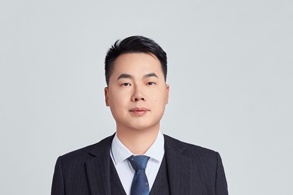 合源鋰創劉敏：祝大家蛇年事業一路繁花，蒸蒸日上！