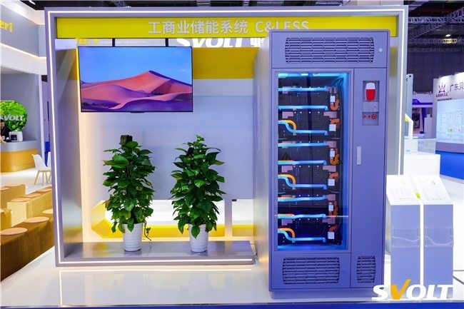 熱復合短刀備受青睞，蜂巢能源SNEC展再度斬獲2.1GWh儲能訂單！