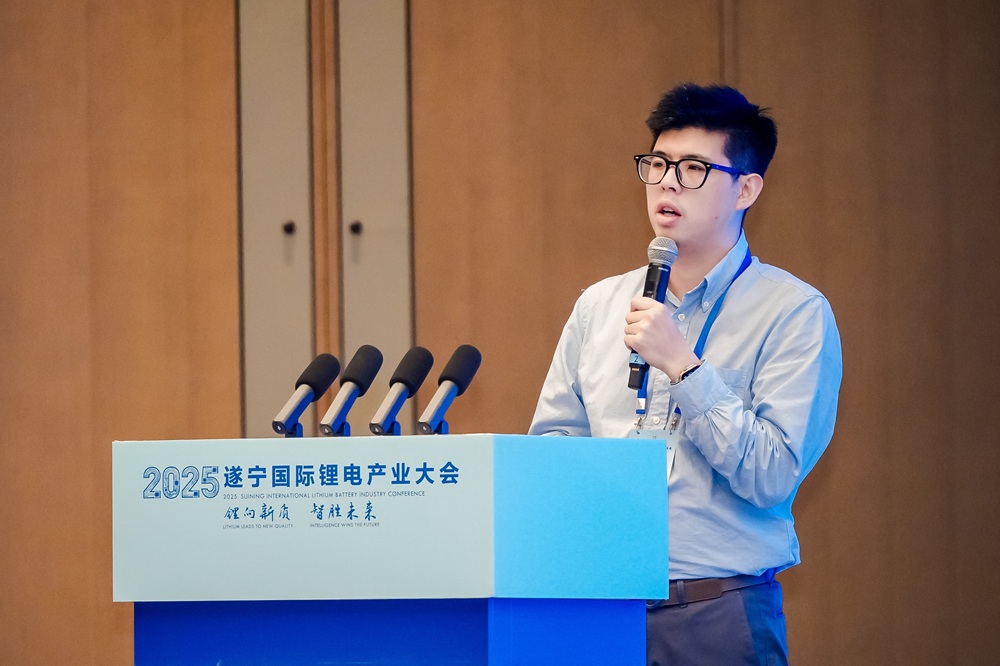 中國銀河證券研究所執(zhí)行總經(jīng)理/電力設(shè)備新能源首席分析師曾韜