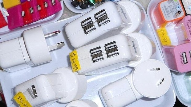 澳洲雪梨女性遭電死 澳洲禁售不符合標(biāo)準(zhǔn)USB充電器