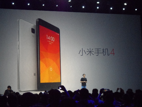 叫板蘋果iPhone6 小米4能否繼續“發燒”？