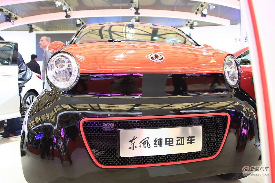 東風(fēng)啟動“夢想車”  環(huán)保汽車創(chuàng)意設(shè)計大賽開賽
