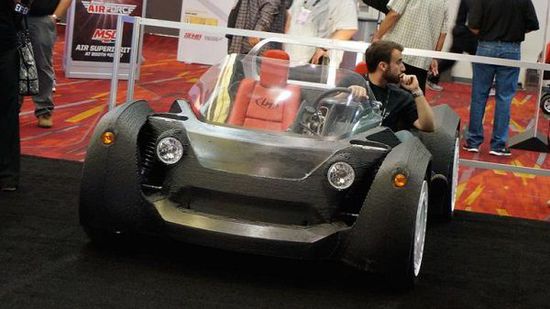 Local Motors展出首款“開源”3D打印電動(dòng)車