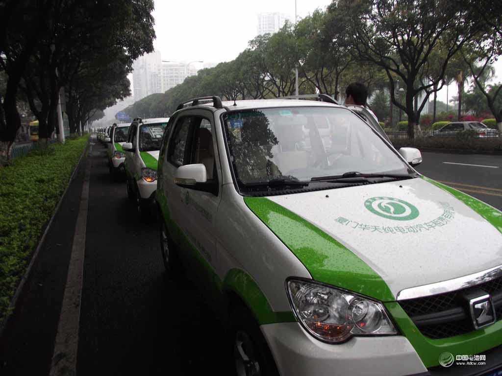 新能源汽車痛點盤點：電池成本高 技術短板明顯