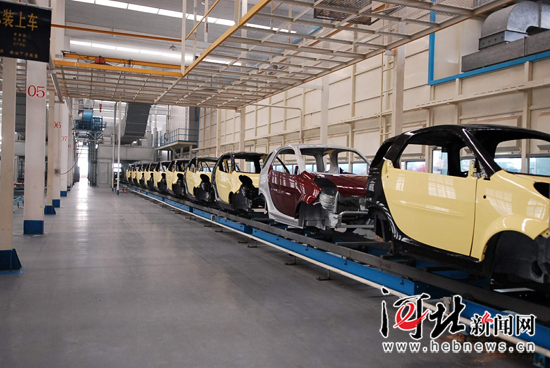 新能源汽車進(jìn)入拼技術(shù)時代 河北車企忙于改造升級 新能源汽車進(jìn)入拼技術(shù)時代 河北車企忙于改造升級