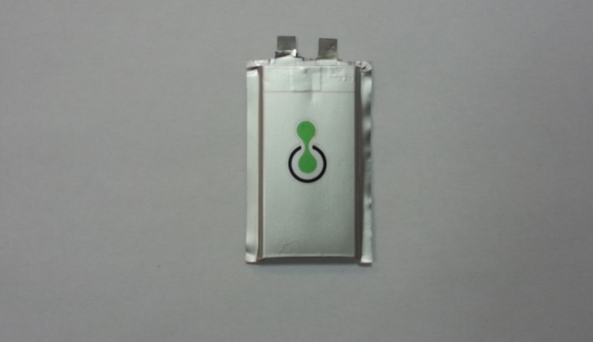 以色列正研發(fā)快充電池 電動汽車有望五分鐘充滿電