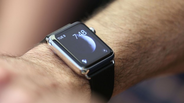 趣味調查：近4成使用者用鼻子操作過蘋果Apple Watch