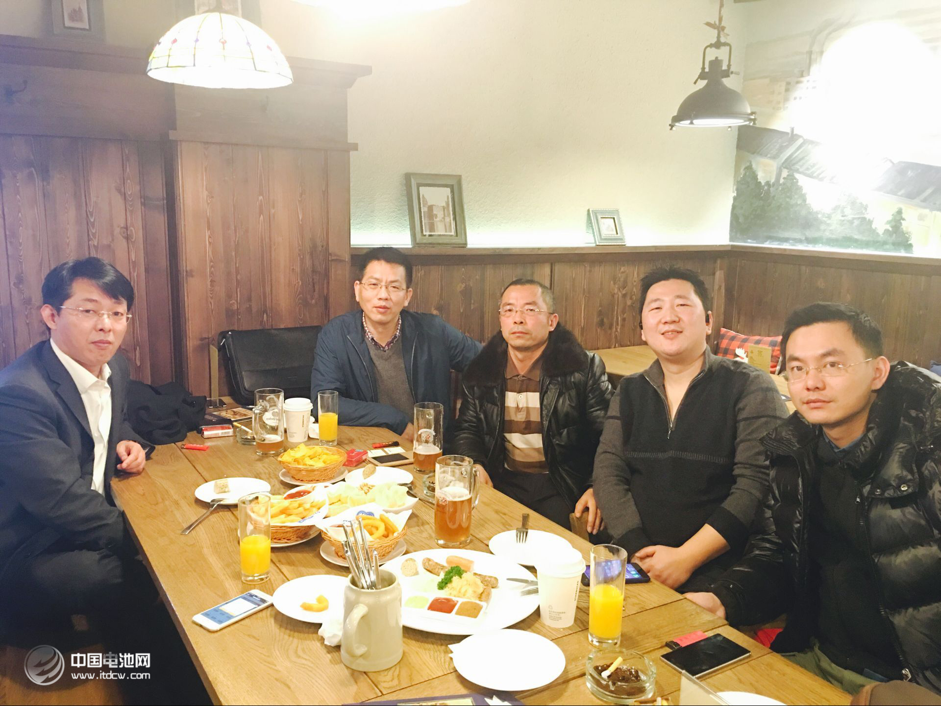 鋰電“達沃斯”秘書長、中國電池網創始人/董事長于清教一行