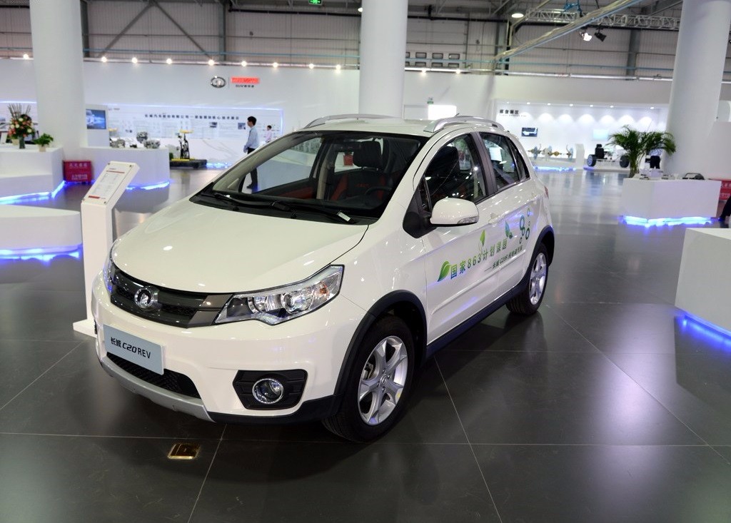 長城新能源規(guī)劃曝光 將推多款電動(dòng)SUV