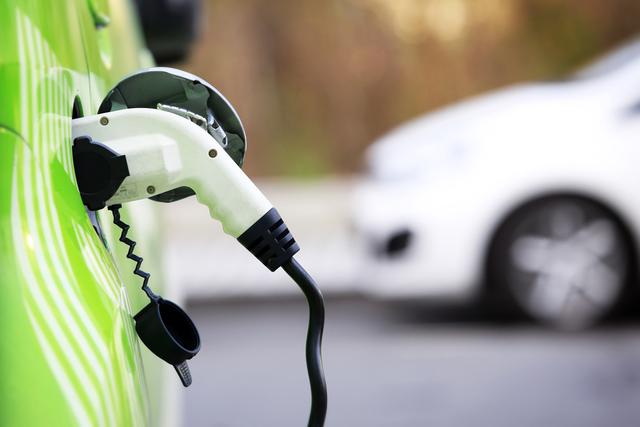 挪威擬從2025年禁售燃油汽車 電動汽車銷售占比已占24% 挪威擬從2025年禁售燃油汽車 電動汽車銷售占比已占24%
