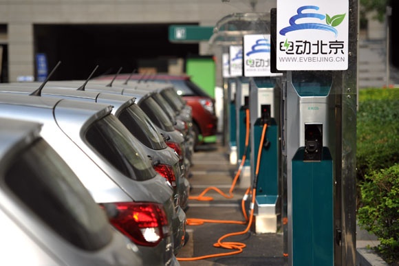新能源汽車將來怎么“玩”？讓市場做主 以“碳”換“補(bǔ)”