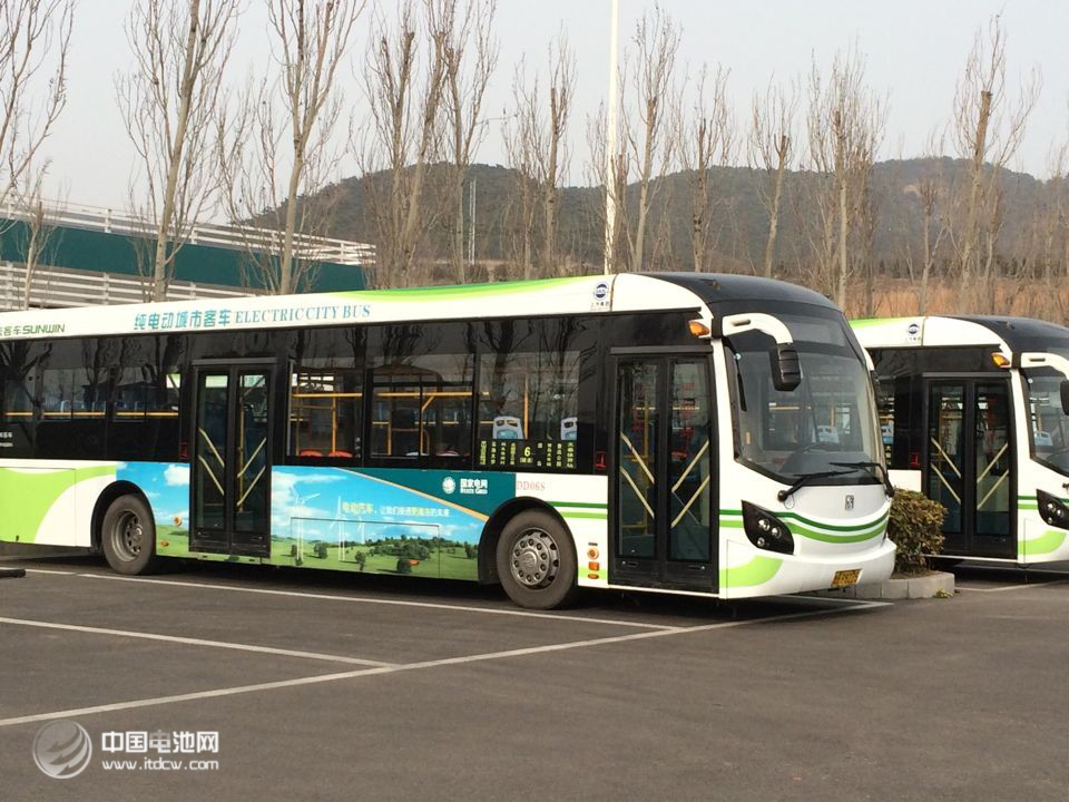 補(bǔ)貼新政落地 2017年我國(guó)新能源汽車產(chǎn)業(yè)將提速發(fā)展