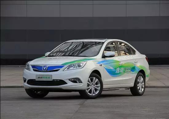 新能源汽車動(dòng)力電池各有門道 特斯拉僅靠“5號電池”