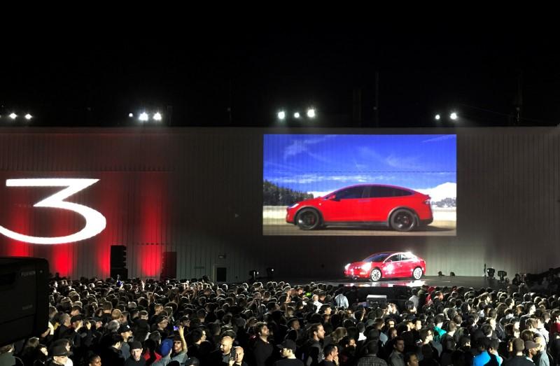 特斯拉Model 3