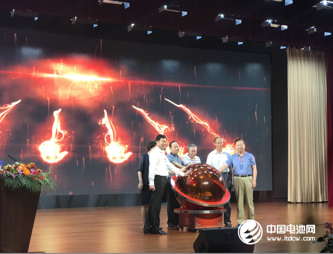 國家軍民融合產業技術創新戰略聯盟啟動儀式在青舉行 國家軍民融合產業技術創新戰略聯盟啟動儀式在青舉行