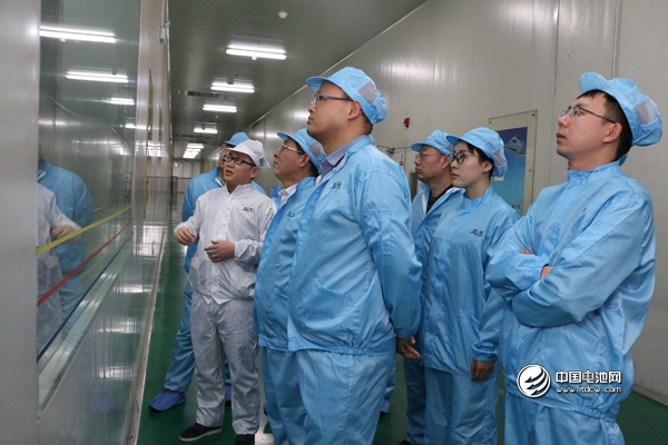 中國鋰電新能源產業鏈調研團一行參觀捷威動力