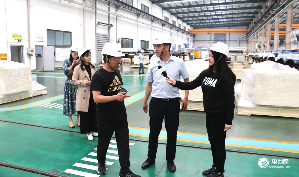 中關村新型電池技術創新聯盟/鋰電“達沃斯”秘書長、電池百人會理事長于清教一行應邀調研藍科途