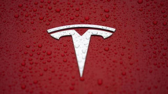 NHTSA調查特斯拉致死案例 電池和Autopilot是焦點