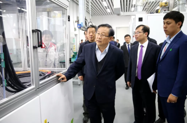 中國科學技術協會主席萬鋼參觀長城汽車氫能技術中心