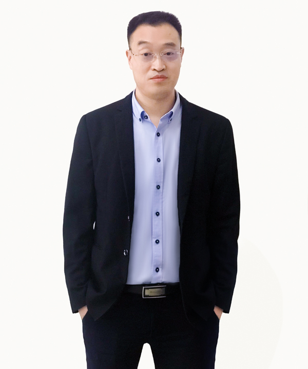 第9屆（2019年）中國(guó)電池行業(yè)年度人物：徐鋒