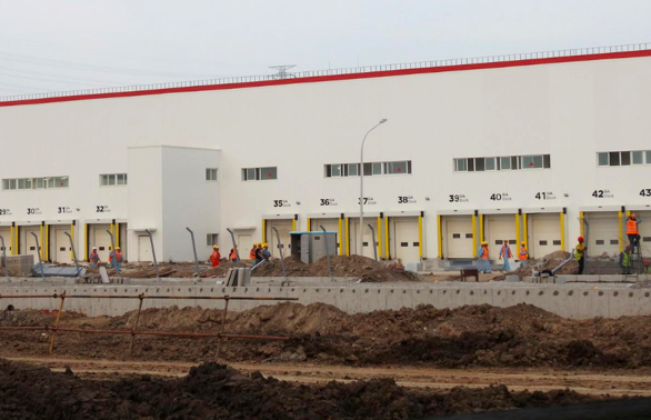 特斯拉上海超級工廠獲準生產 國家電網已開始供電