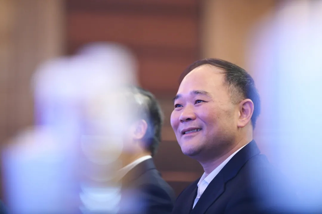 李書福