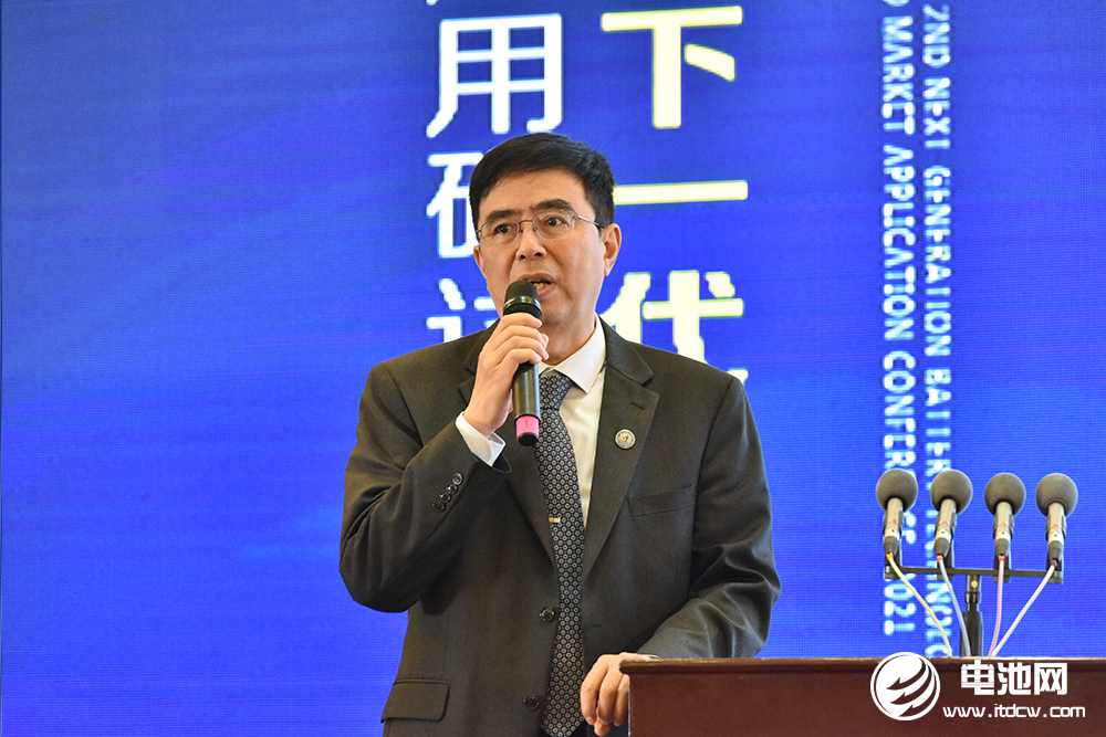 武理工氫能研究院張銳明：材料工業(yè)基礎(chǔ)薄弱制約我國氫燃料電池產(chǎn)業(yè)發(fā)展