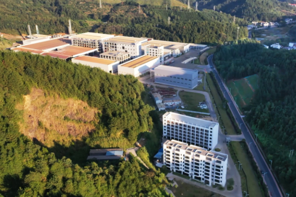 六氟磷酸鋰市場(chǎng)需求不及預(yù)期 深圳新星擬剝離部分項(xiàng)目資產(chǎn)