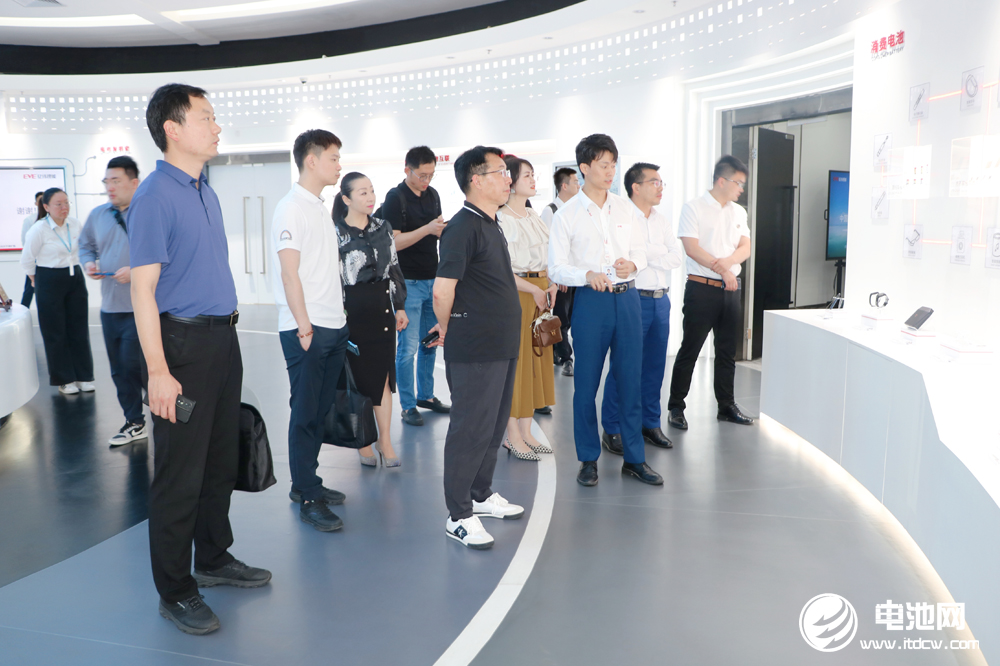億緯鋰能目標(biāo)2023年營收700億 電池外銷占比提升 億緯鋰能目標(biāo)2023年營收700億 電池外銷占比提升