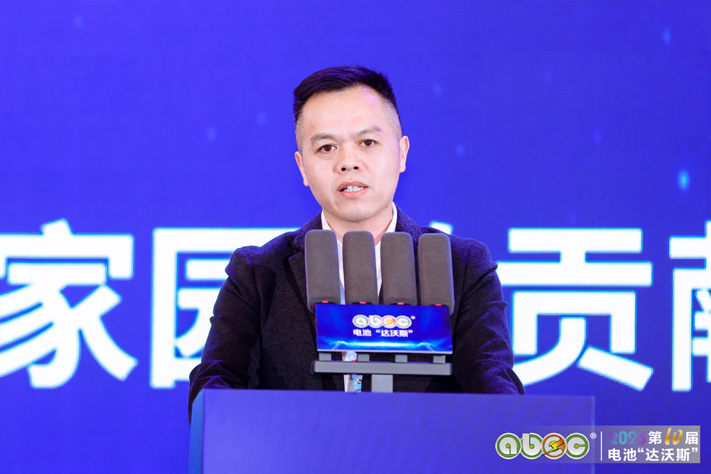 江西鑫鉑瑞科技有限公司研究院院長(zhǎng)付爭(zhēng)兵