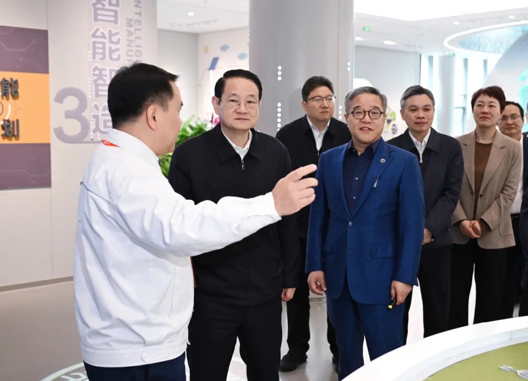 浙江省委書記易煉紅調研萬向創新聚能城:鼓勵發展新質生產力 把美好藍圖變為現實 浙江省委書記易煉紅調研萬向創新聚能城:鼓勵發展新質生產力 把美好藍圖變為現實