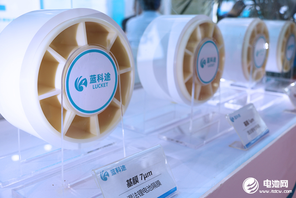 【隔膜周報】隔膜市場整體供需穩(wěn)定！滄州明珠年產(chǎn)2億㎡鋰電隔膜項目更新動態(tài)
